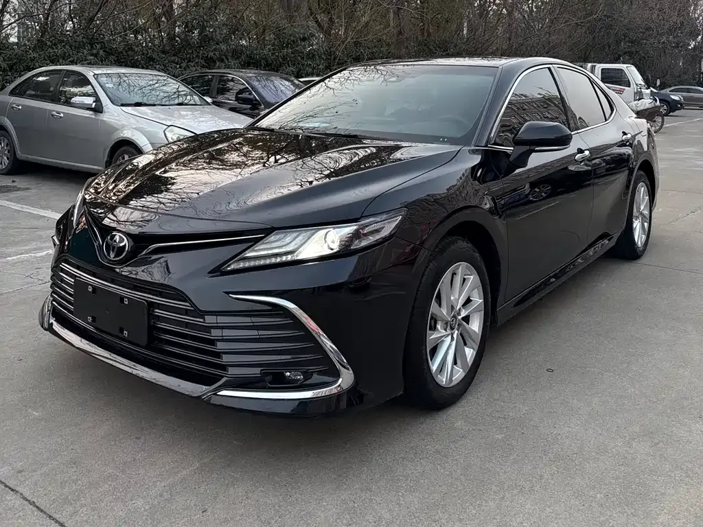 Toyota Camry 2022 из CN, фото 1