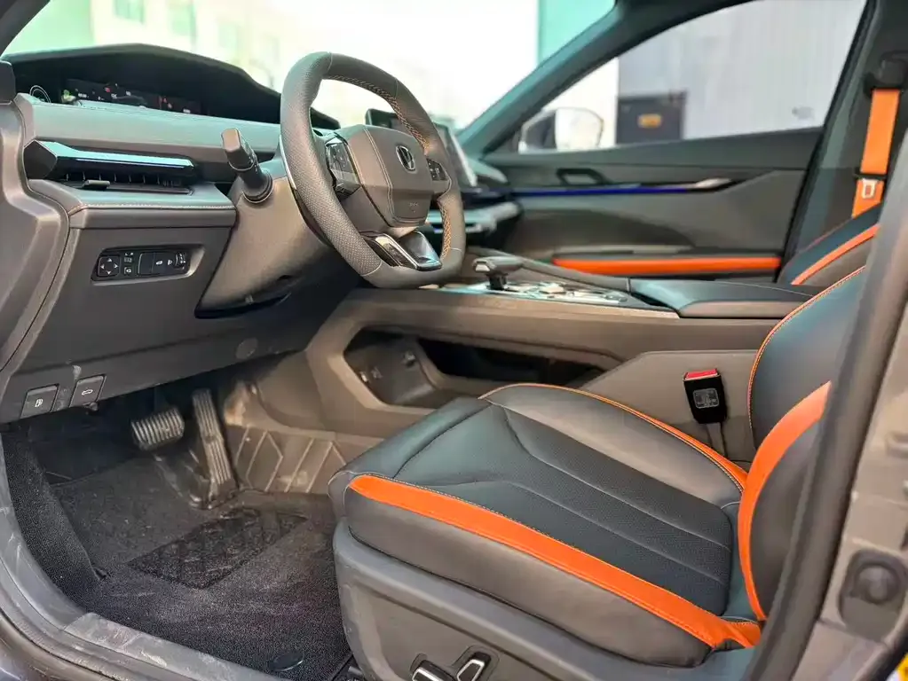 Changan UNI-V 2025 из CN, фото 7