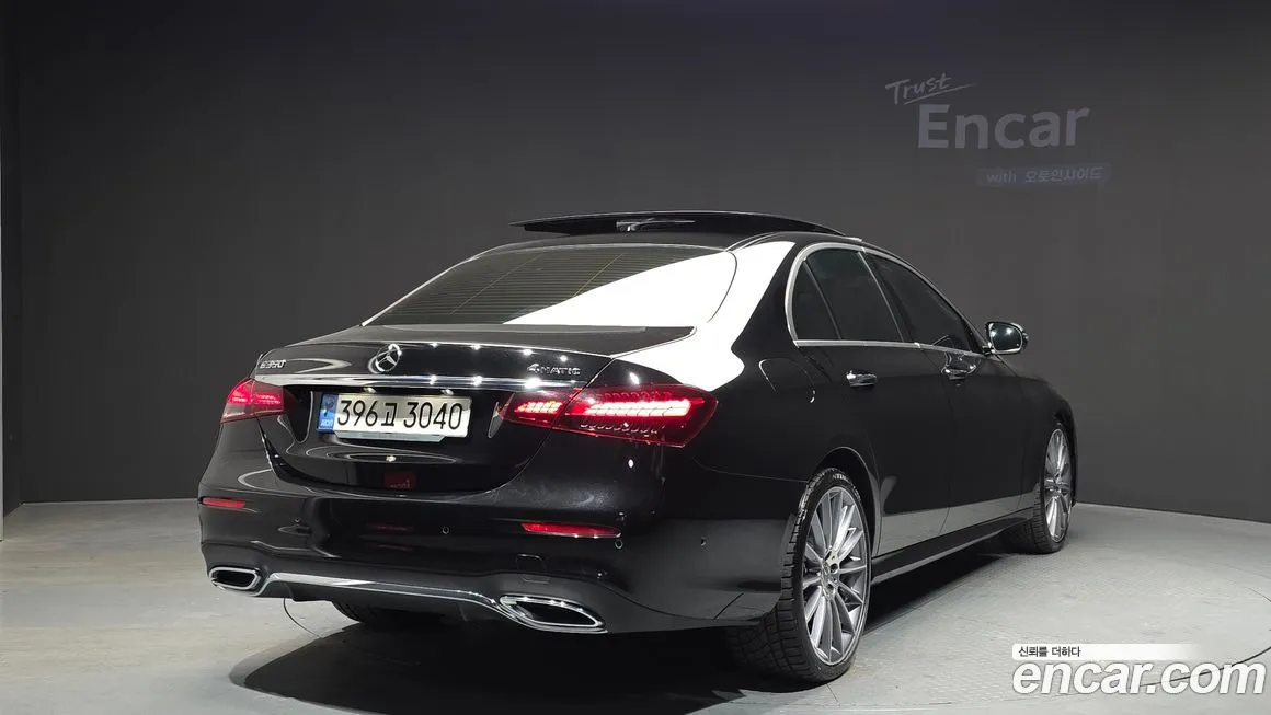 Mercedes-Benz E-Class 2022 из KR, фото 2