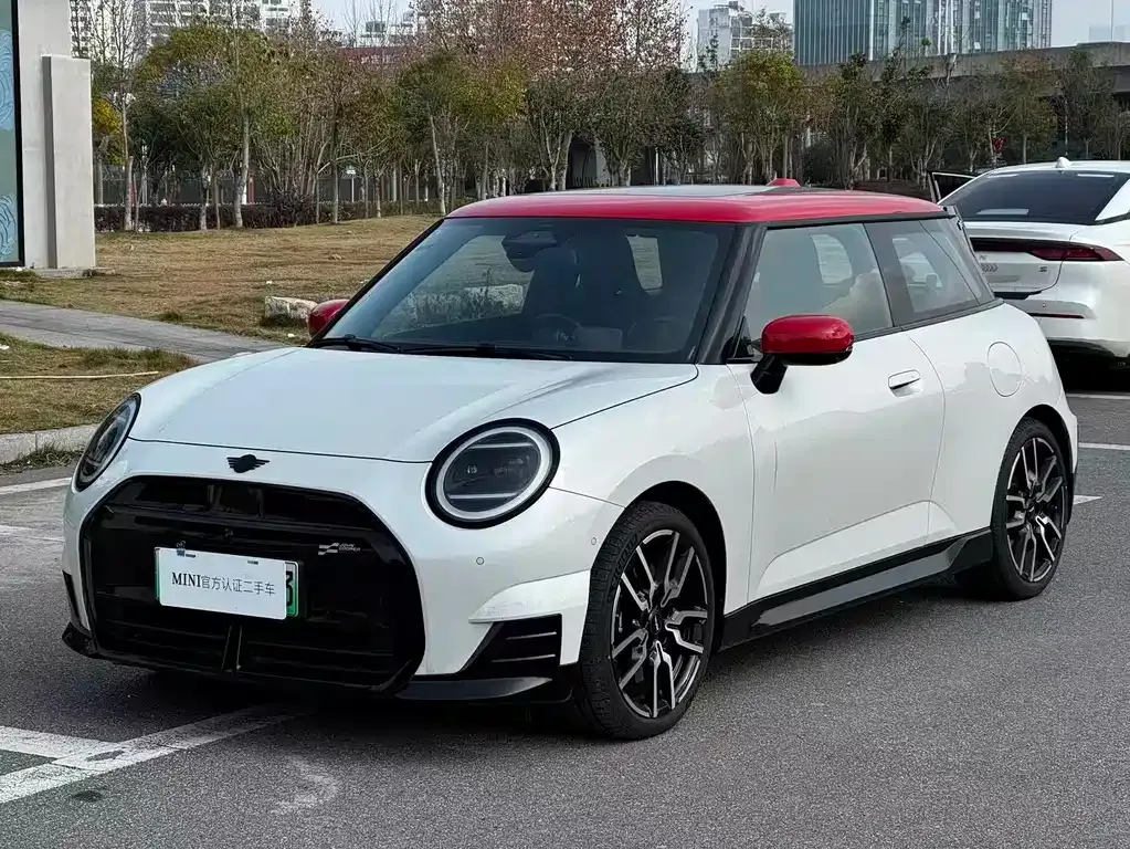 MINI Cooper EV 2024 из CN, фото 1