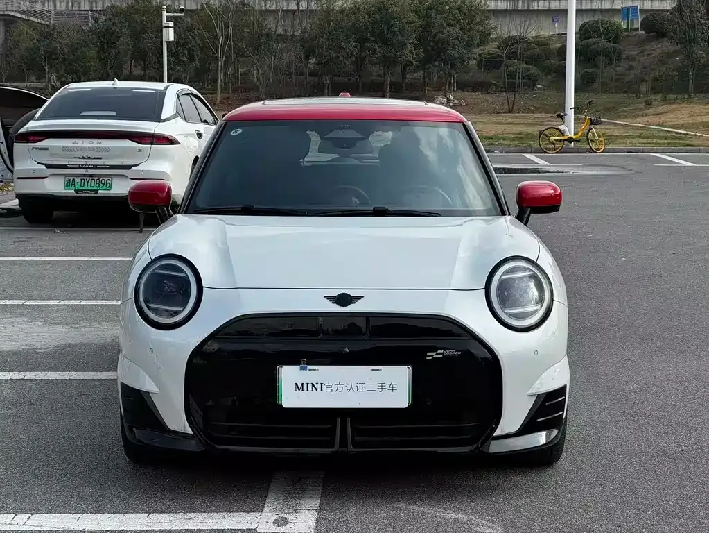 MINI Cooper EV 2024 из CN, фото 5