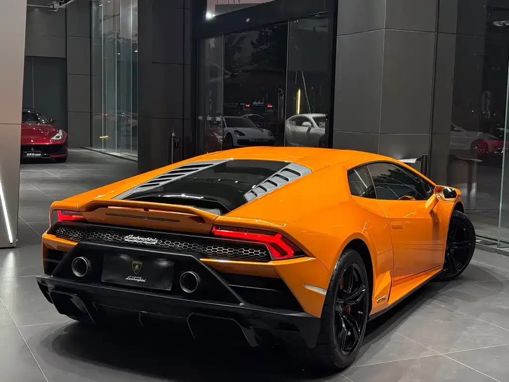 Lamborghini Huracan 2021 из CN, фото 4