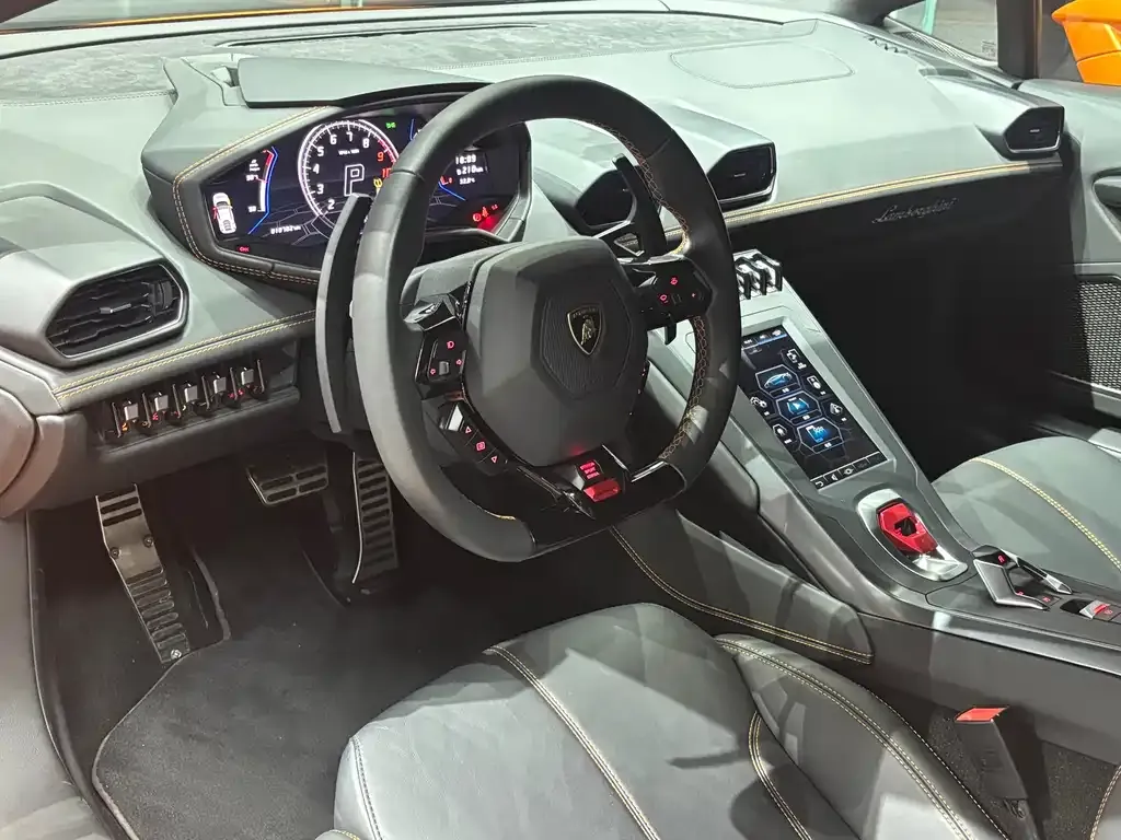 Lamborghini Huracan 2021 из CN, фото 7