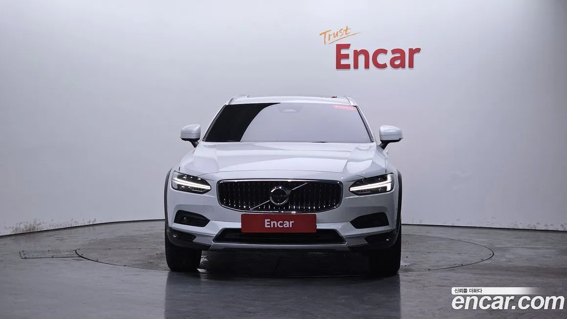 Volvo V90 2024 из KR, фото 3