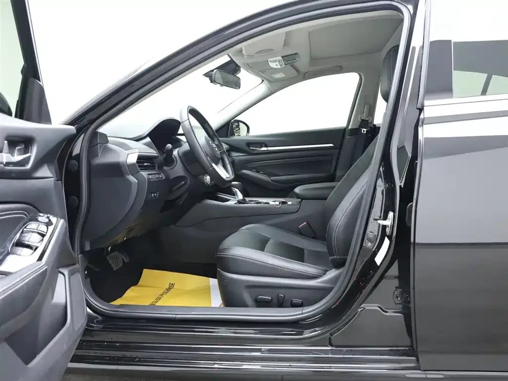 Nissan Teana 2022 из CN, фото 4
