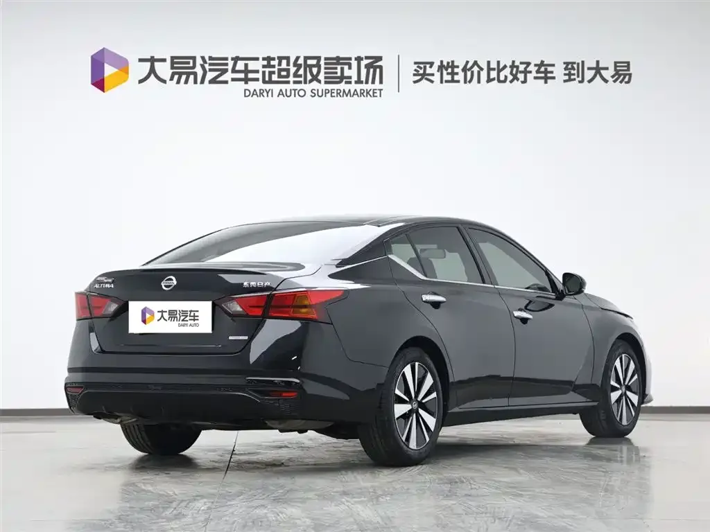 Nissan Teana 2022 из CN, фото 5
