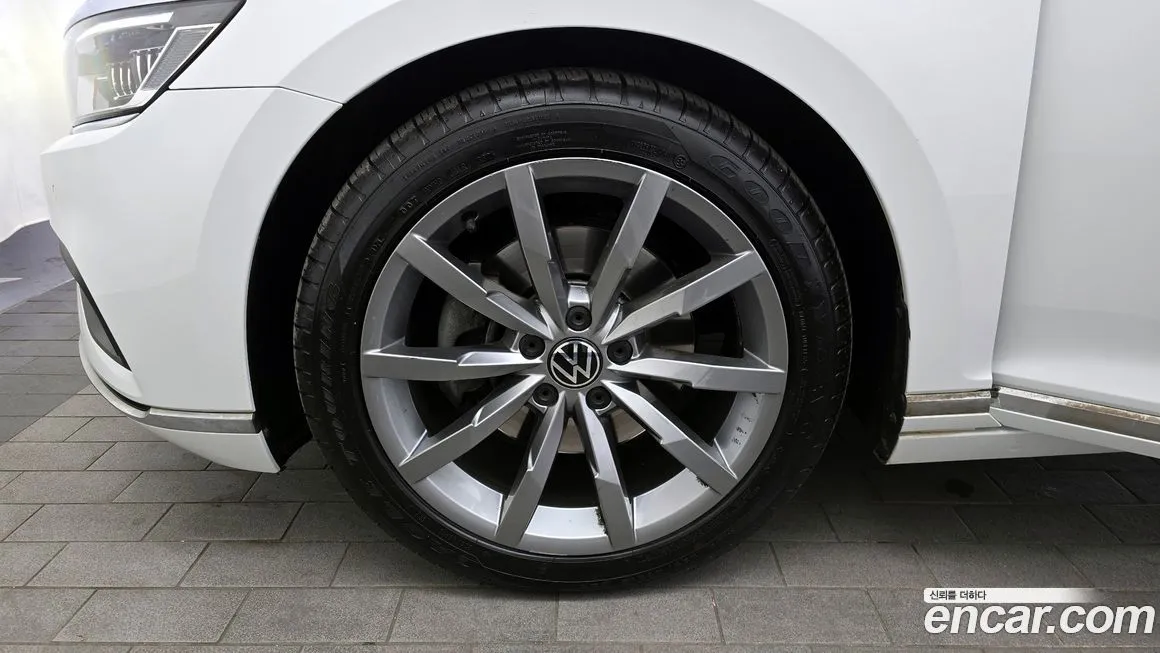 Volkswagen Passat 2021 из KR, фото 5