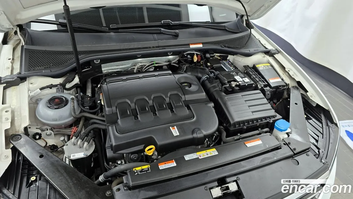 Volkswagen Passat 2021 из KR, фото 8