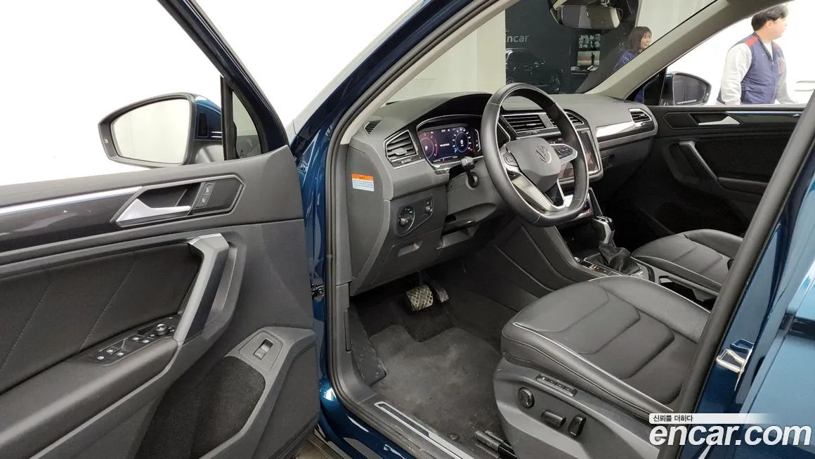 Volkswagen Tiguan 2023 из KR, фото 7