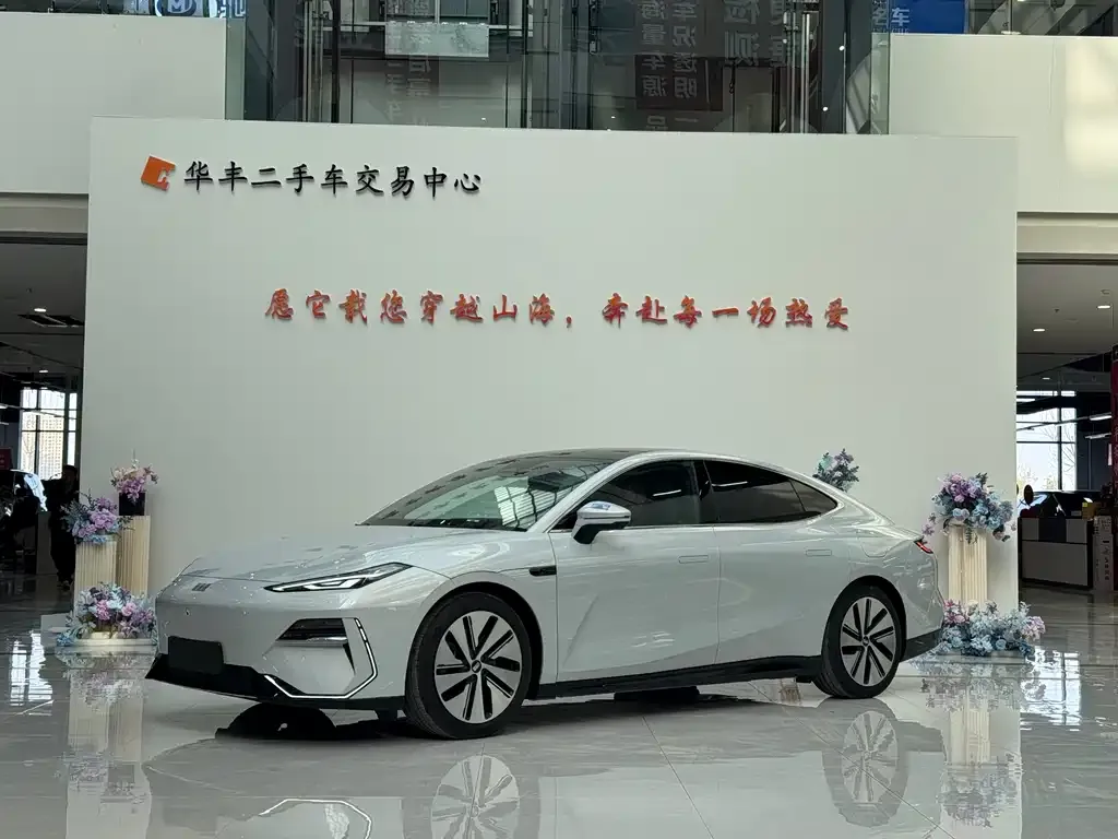 Geely Galaxy E8 2024 из CN, фото 1