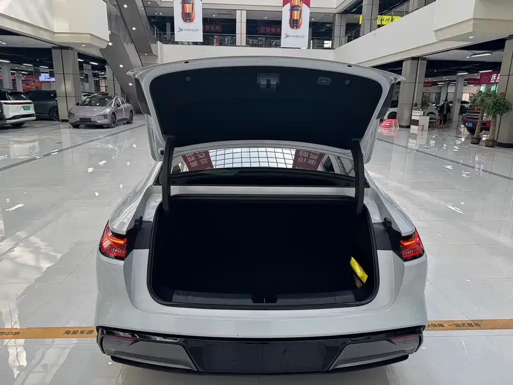 Geely Galaxy E8 2024 из CN, фото 2