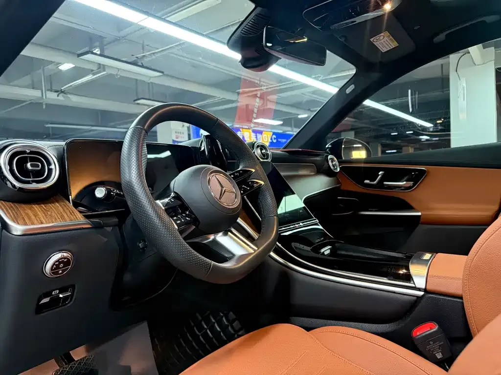 Mercedes-Benz GLC 2024 из CN, фото 7