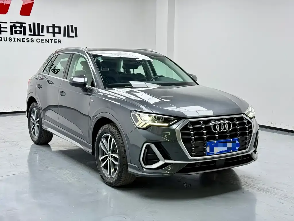 Audi Q3 2022 из CN, фото 2
