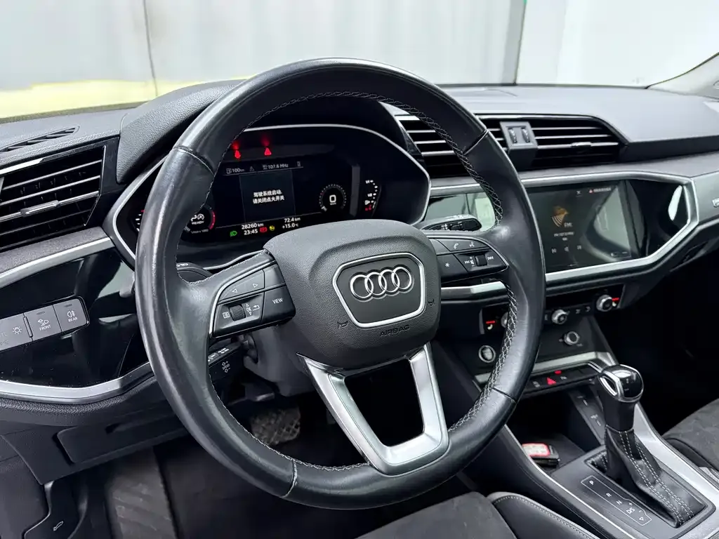 Audi Q3 2022 из CN, фото 7