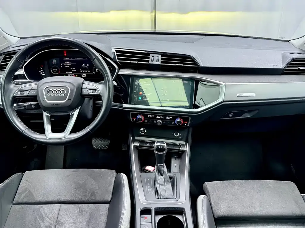 Audi Q3 2022 из CN, фото 5