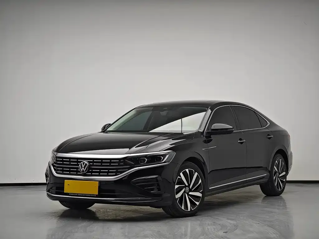 Volkswagen Passat 2023 из CN, фото 1