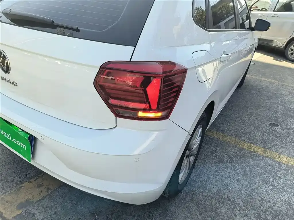 Volkswagen Polo 2024 из CN, фото 6