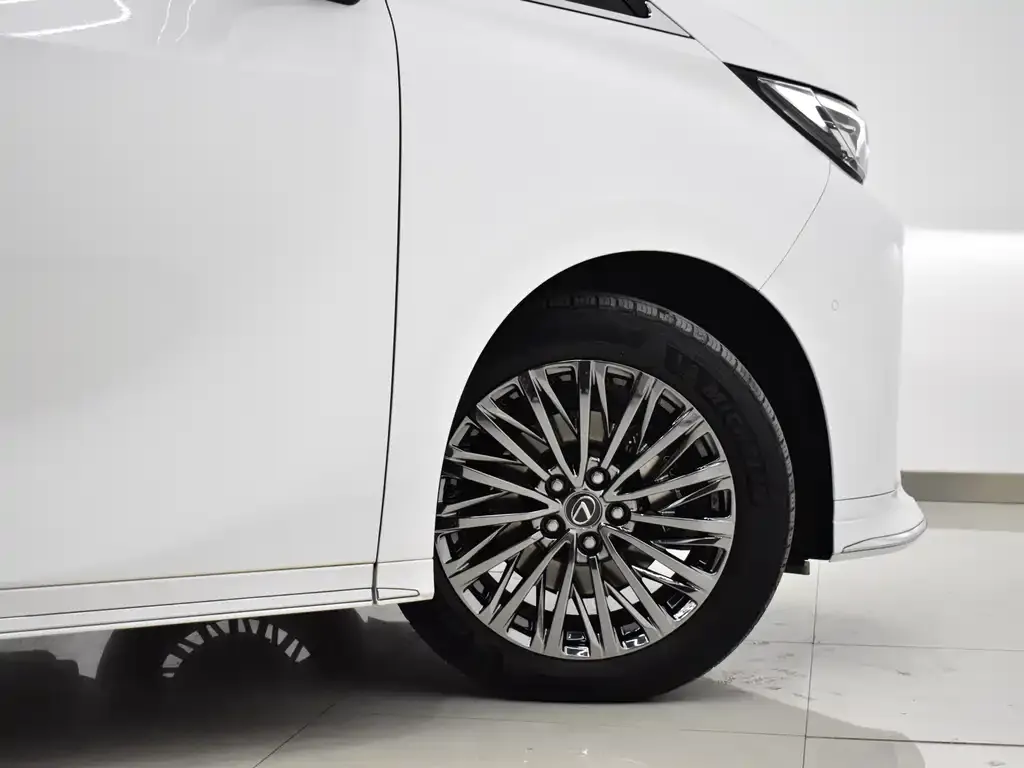 Lexus LM 2024 из CN, фото 7