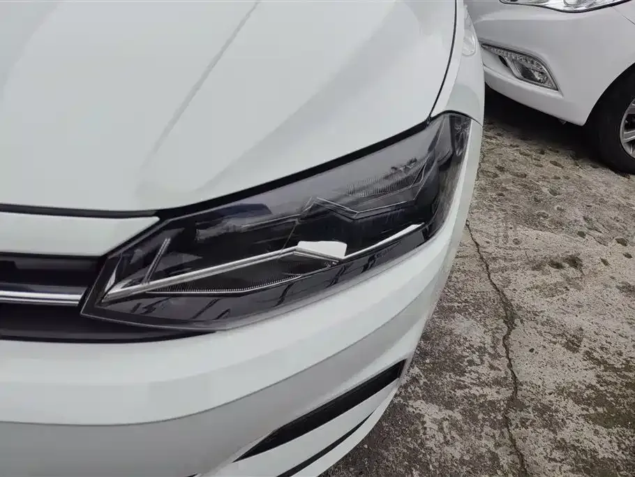Volkswagen Polo 2023 из CN, фото 8