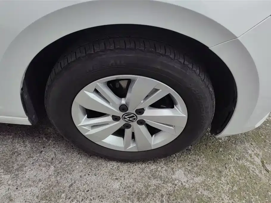 Volkswagen Polo 2023 из CN, фото 2