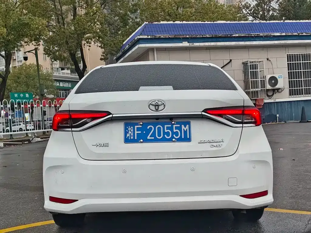 Toyota Corolla 2023 из CN, фото 10