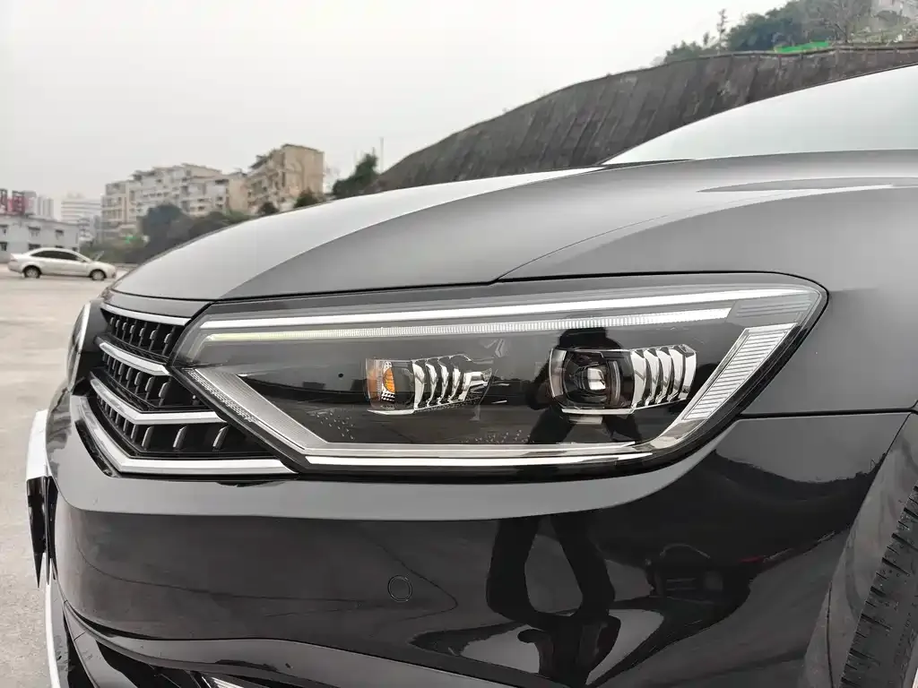 Volkswagen Magotan 2024 из CN, фото 5