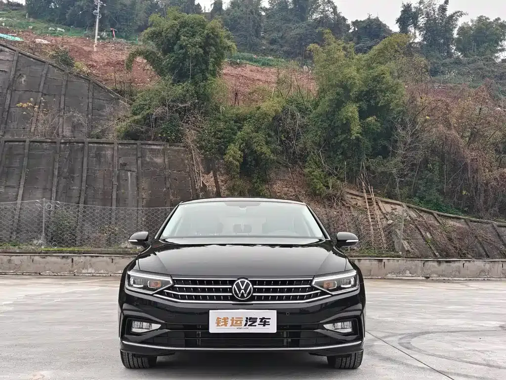 Volkswagen Magotan 2024 из CN, фото 10