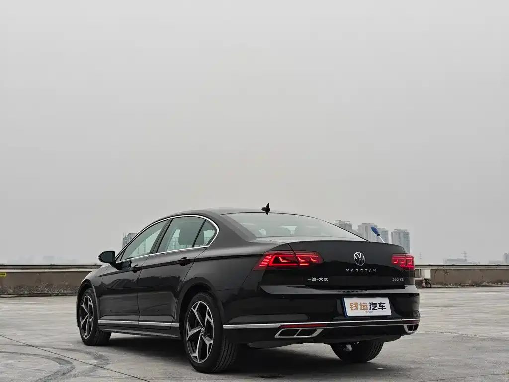 Volkswagen Magotan 2024 из CN, фото 3