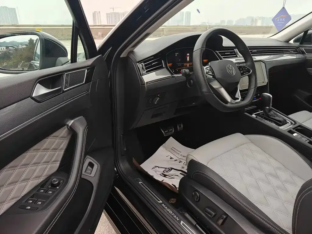 Volkswagen Magotan 2024 из CN, фото 7