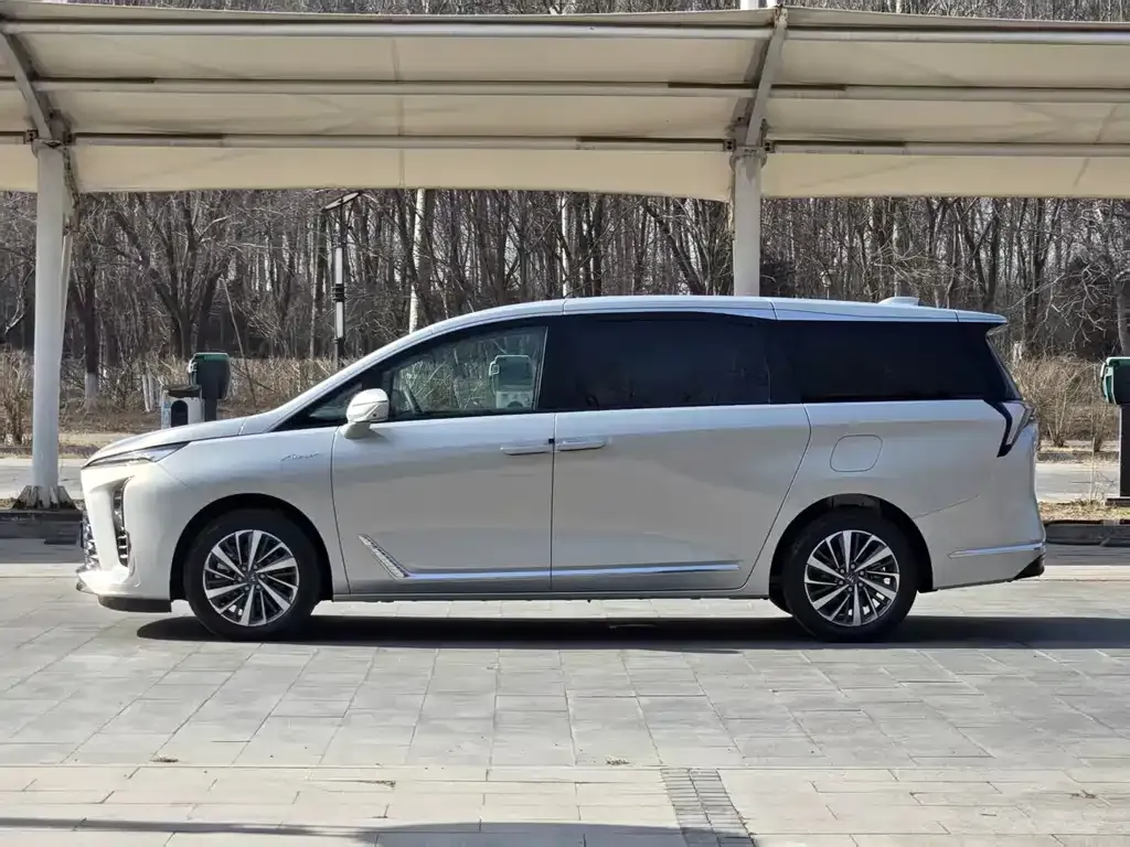 Buick GL8 2026 из CN, фото 2