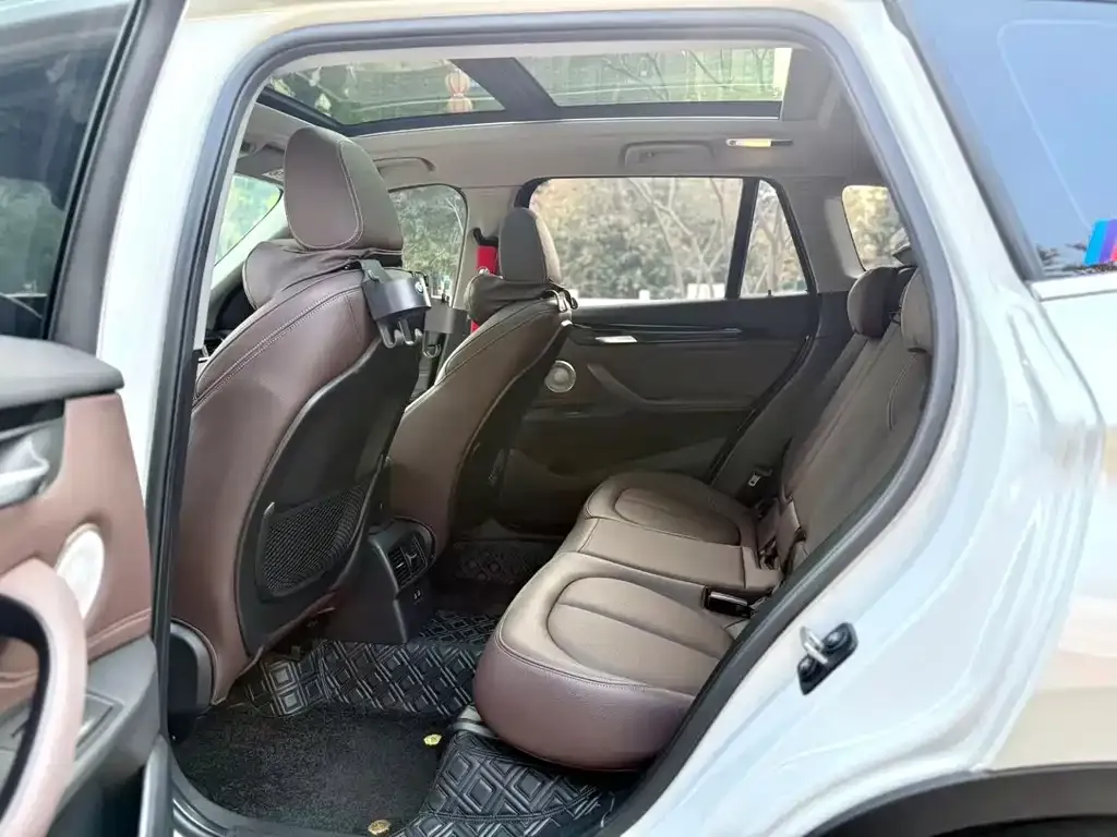 BMW X1 2023 из CN, фото 7