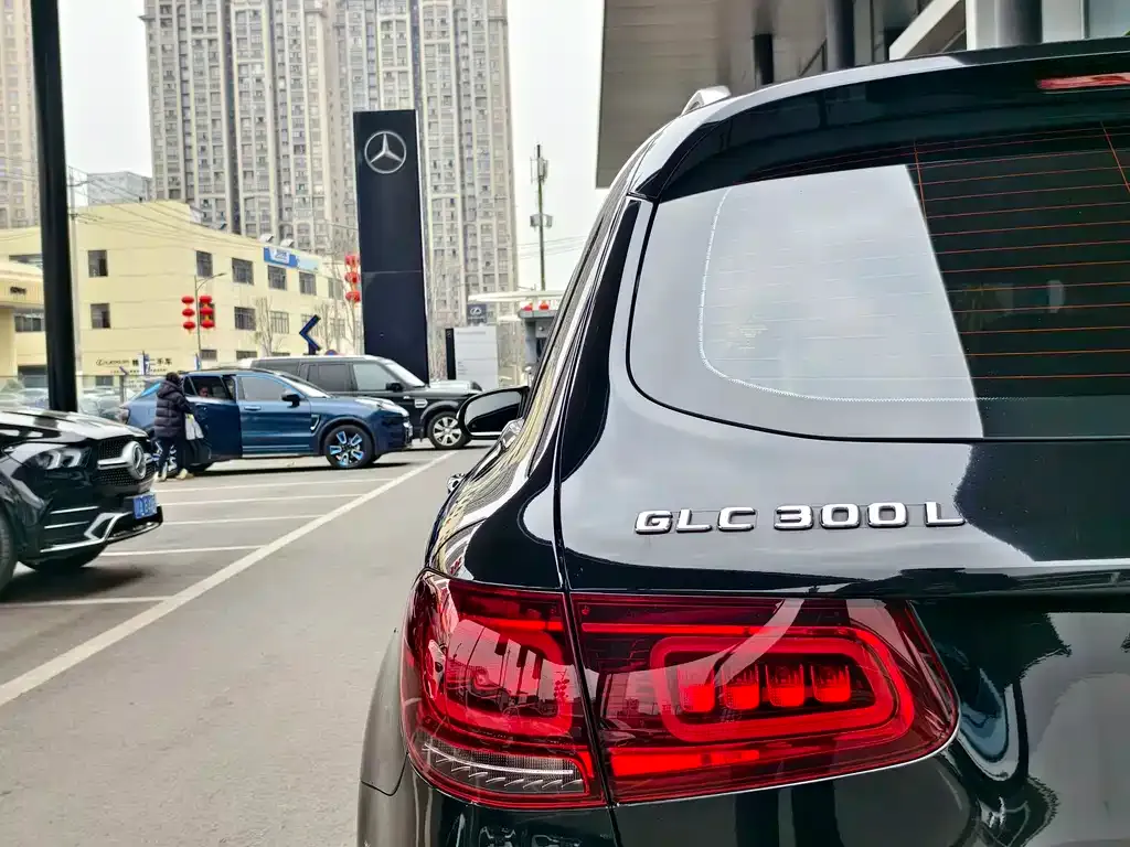 Mercedes-Benz GLC — фото 3