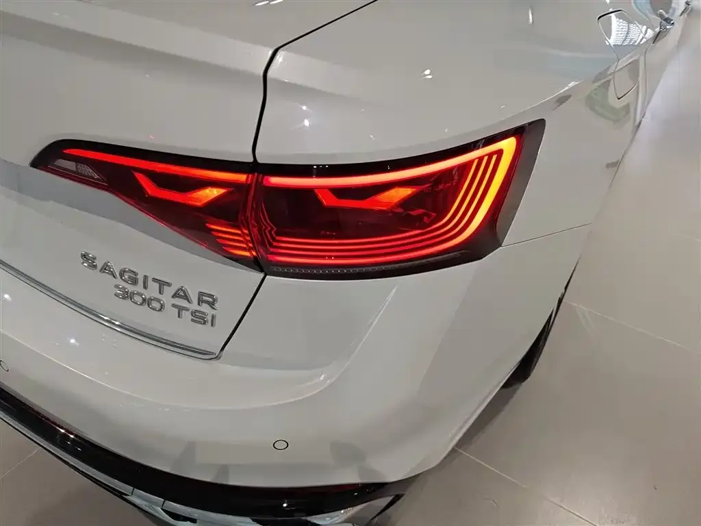 Volkswagen Sagitar 2022 из CN, фото 9