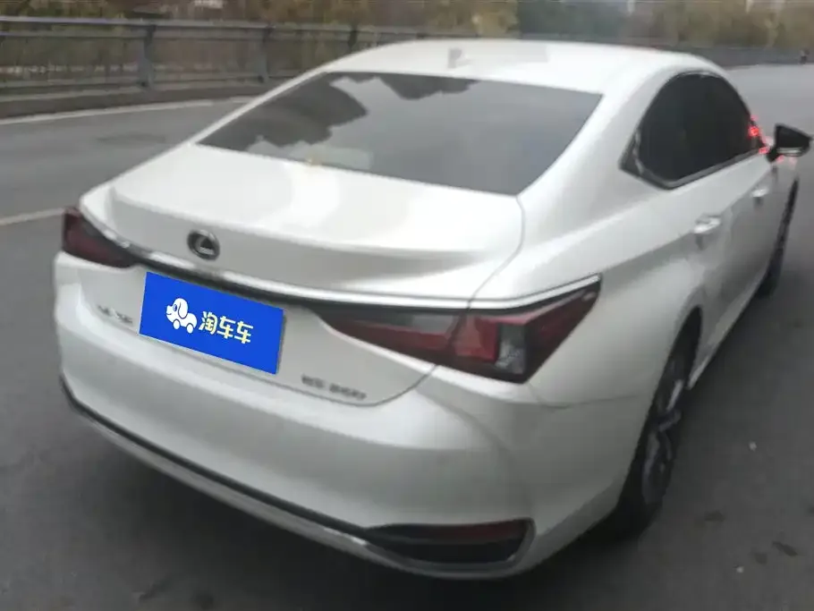 Lexus ES 2023 из CN, фото 7