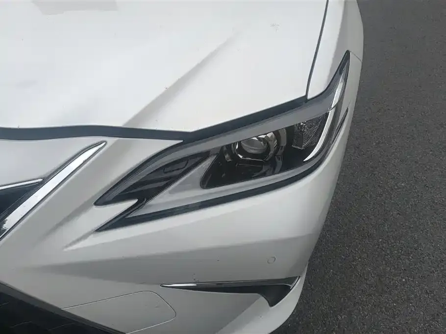 Lexus ES 2023 из CN, фото 5