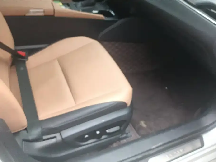 Lexus ES 2023 из CN, фото 3