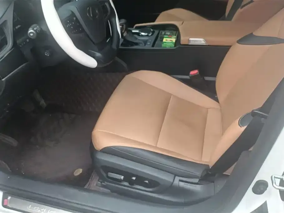 Lexus ES 2023 из CN, фото 2