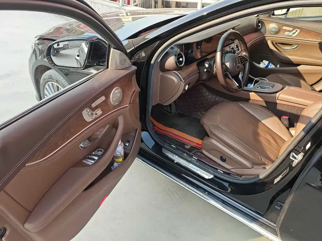 Mercedes-Benz E-Class 2023 из CN, фото 5