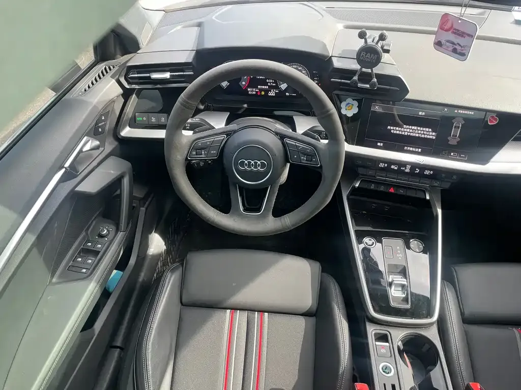 Audi A3 2022 из CN, фото 8