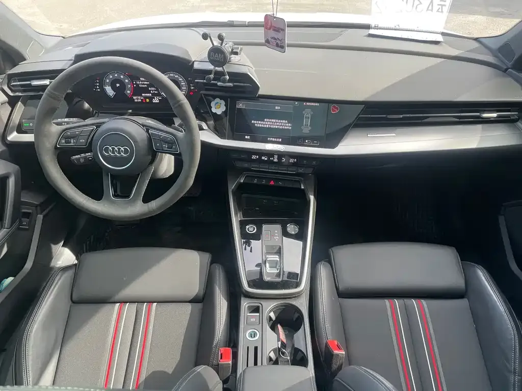 Audi A3 2022 из CN, фото 5