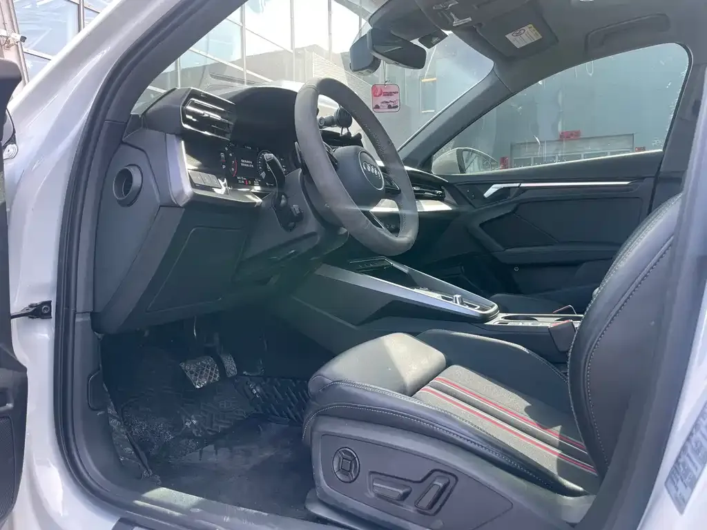 Audi A3 2022 из CN, фото 4