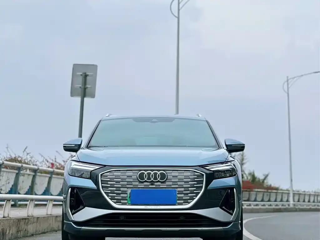 Audi Q4 e-tron 2025 из CN, фото 2