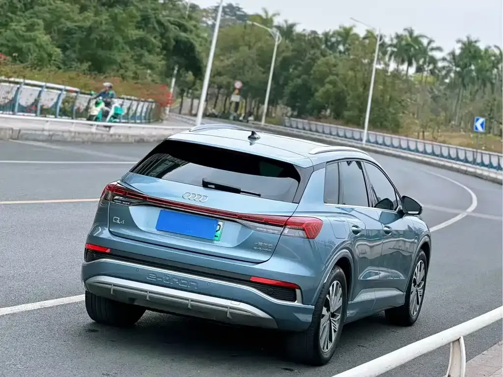 Audi Q4 e-tron 2025 из CN, фото 10