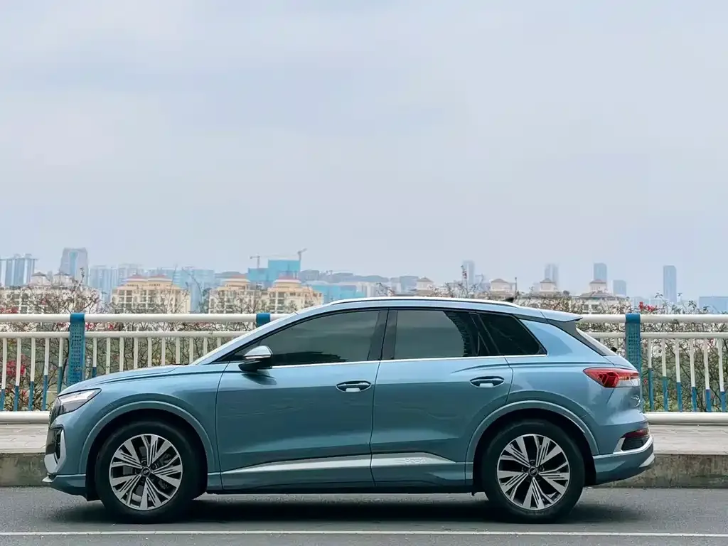 Audi Q4 e-tron 2025 из CN, фото 4