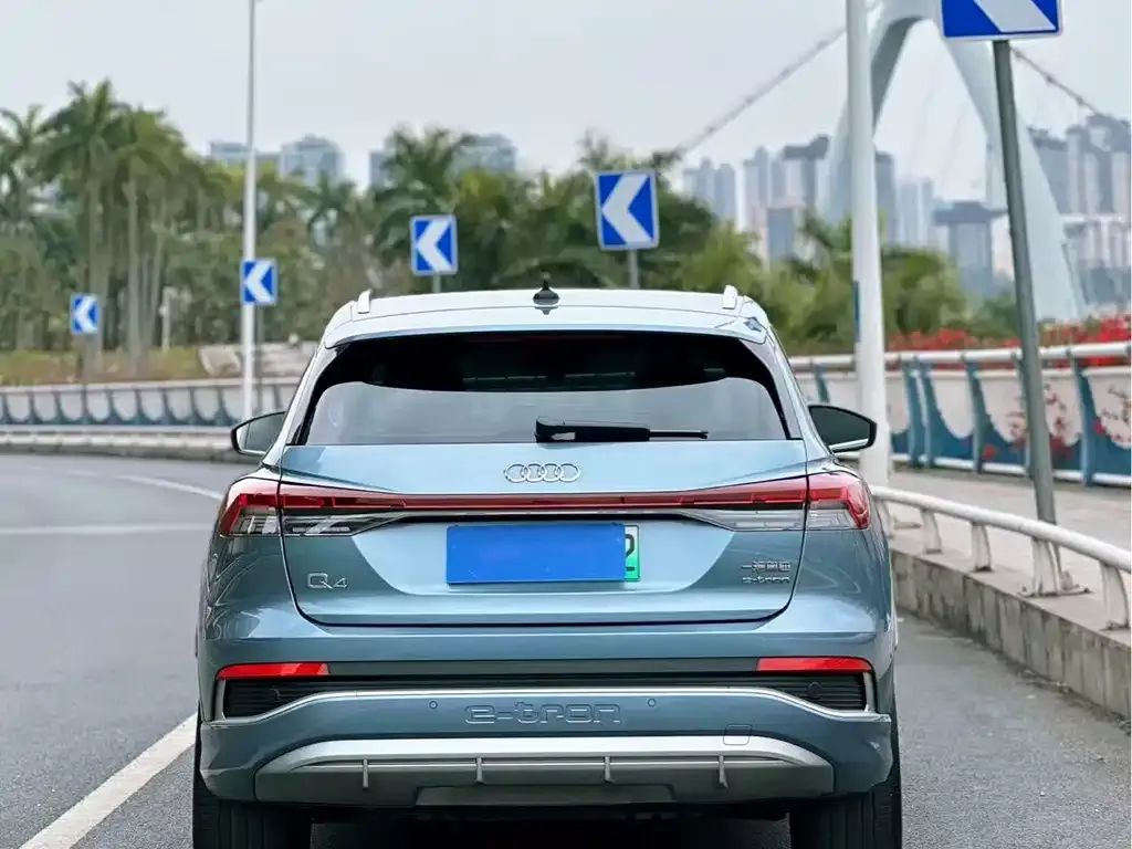 Audi Q4 e-tron 2025 из CN, фото 9