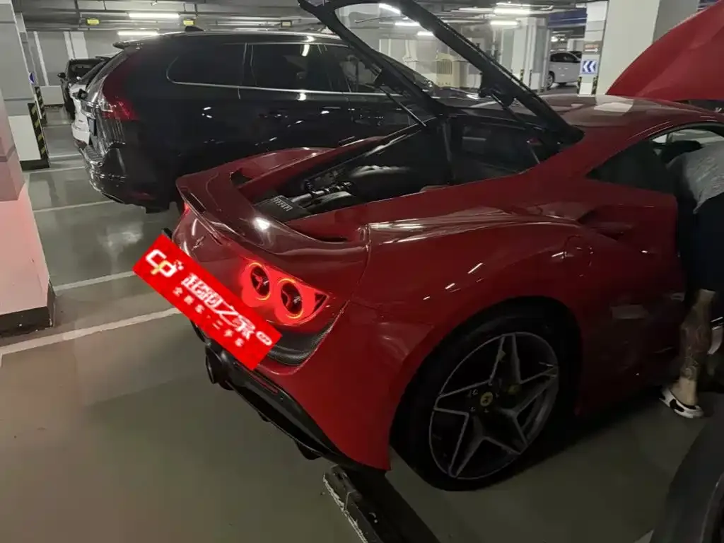 Ferrari F8 2022 из CN, фото 2