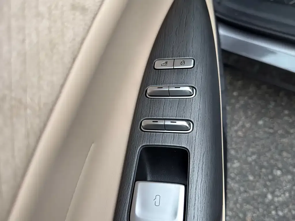Changan CS75PLUS — фото 2