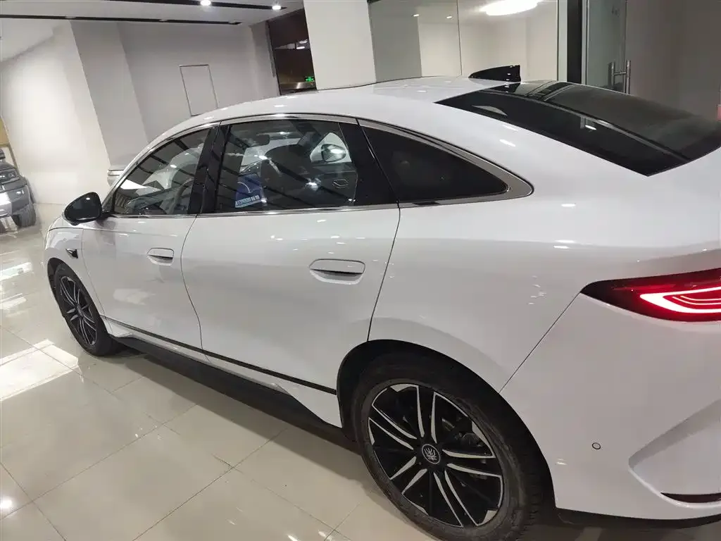 BYD Qin L 2025 из CN, фото 5