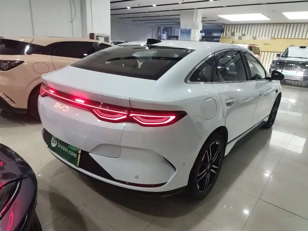 BYD Qin L 2025 из CN, фото 9