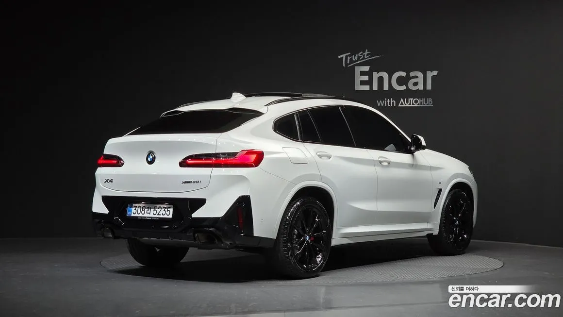 BMW X4 — фото 10